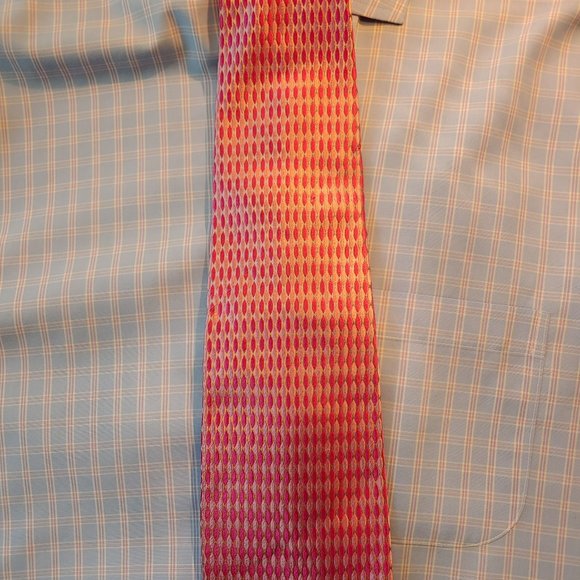Excellent Used Condition Men's Bachrach Italian Silk Necktie - Picture 6 of 7